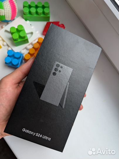 Samsung Galaxy S24 Ultra, 12/256 ГБ