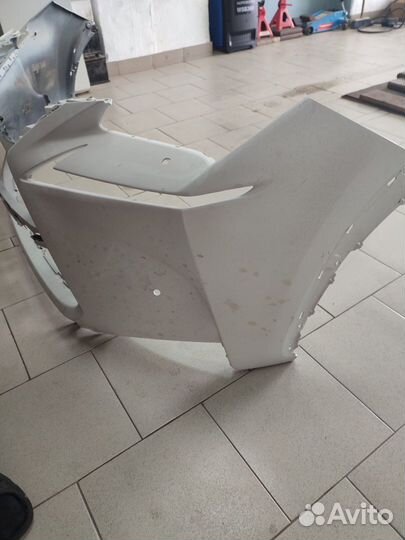 Передний бампер Lexus NX