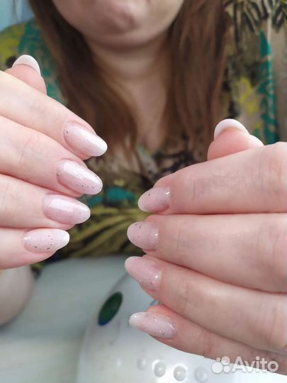 Наращивание ногтей на дому