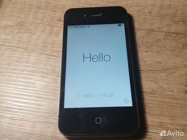 Телефон iPhone 4