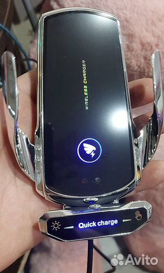 Автомобильный держатель сенсорный