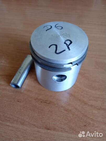 Поршень д-6