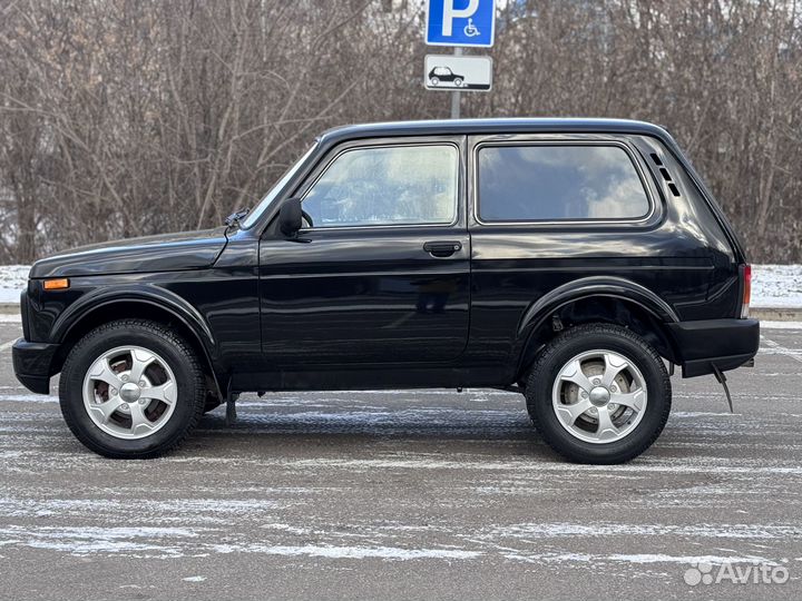 LADA 4x4 (Нива) 1.7 МТ, 2016, 10 207 км