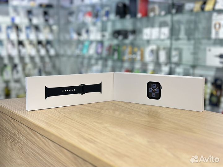 Apple Watch SE 2024 40mm Midnight Sport Band S/M