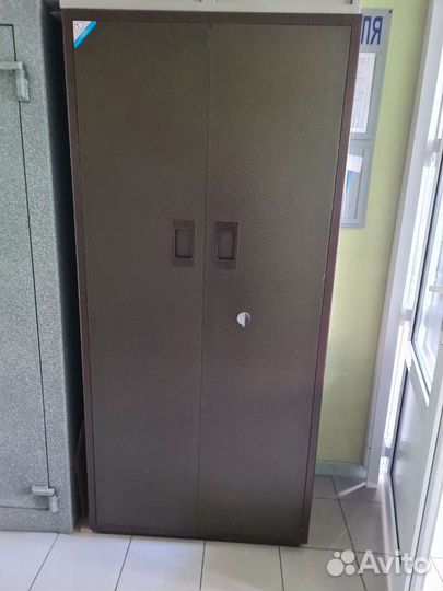 Шкаф металлический усиленный