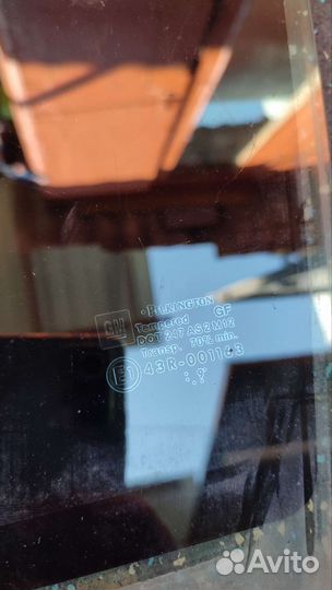 Стекло двери заднее левое Opel Astra H седан