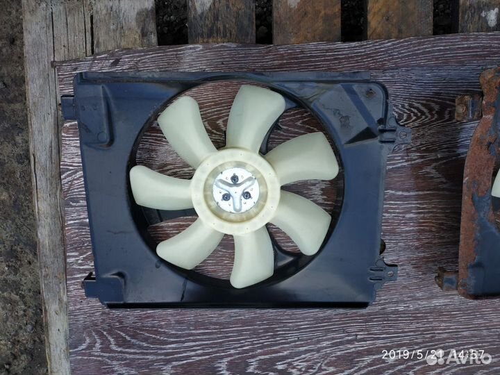Вентилятор радиатора для Honda Civic 4D 2012-2016