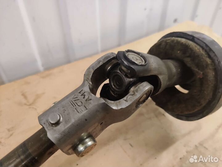 Кардан рулевой Nissan Primera P12