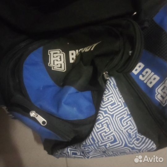 Чемодан на колесах спорт