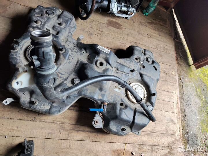 Топливный бак Мерседес GL X164