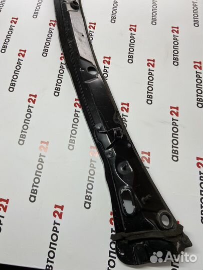 Жабо металлическое Renault Trafic/Opel Vivaro