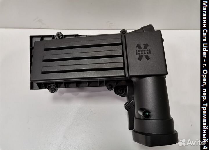 Корпус воздушного фильтра skoda Octavia Superb