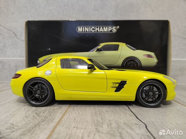 1:18 Mercedes Benz SLS AMG 2010 Minichamps