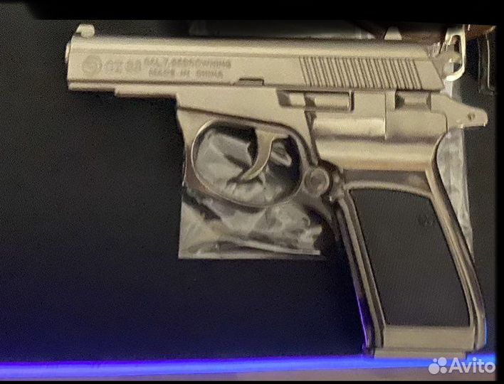 Зажигалка турбо огонь,в виде пистолета