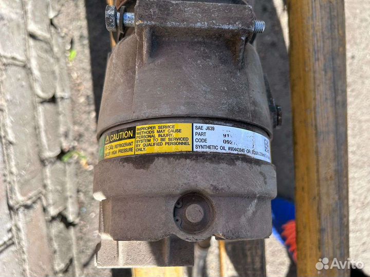 Радиатор, трубки, компрессор кондиционера