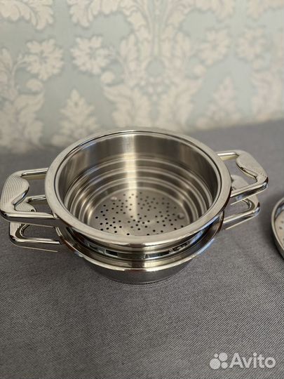 Продаю кастрюли и сковородки zepter