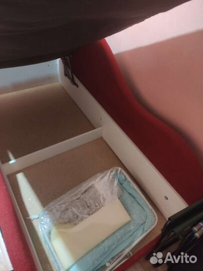 Кровать машина