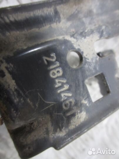 Кронштейн тормозной системы Volvo 21841461