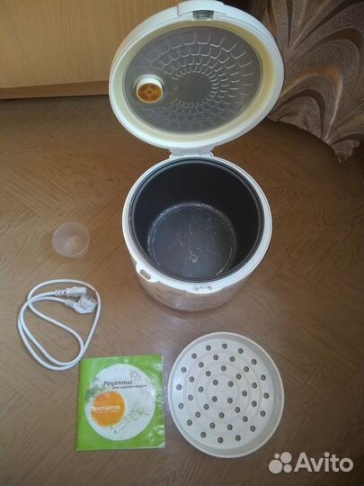 Мультиварка Polaris PMC 0508D floris