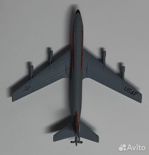 Модель самолёта Boeing KC-135E U.S.AirForse 1:400
