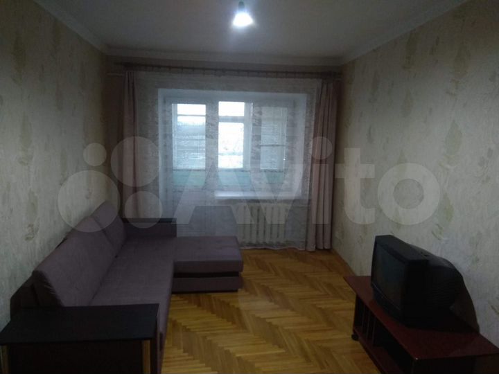 2-к. квартира, 45 м², 4/4 эт.