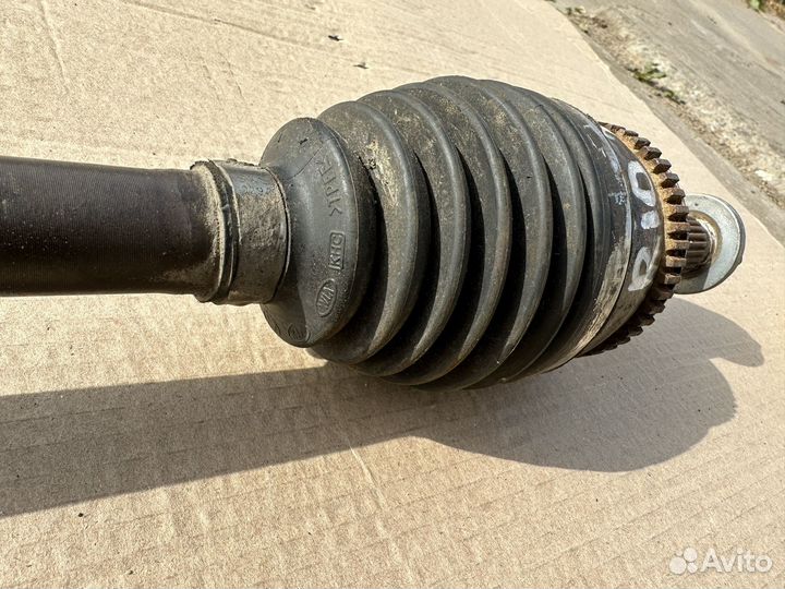 Полуось передняя левая Kia Rio 2 G4EE