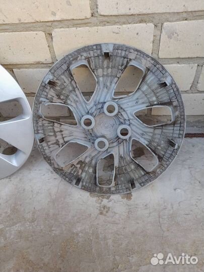 Колпаки r15 на KIA rio