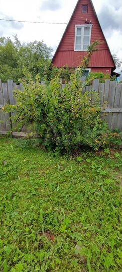 Дача 20 м² на участке 4 сот.