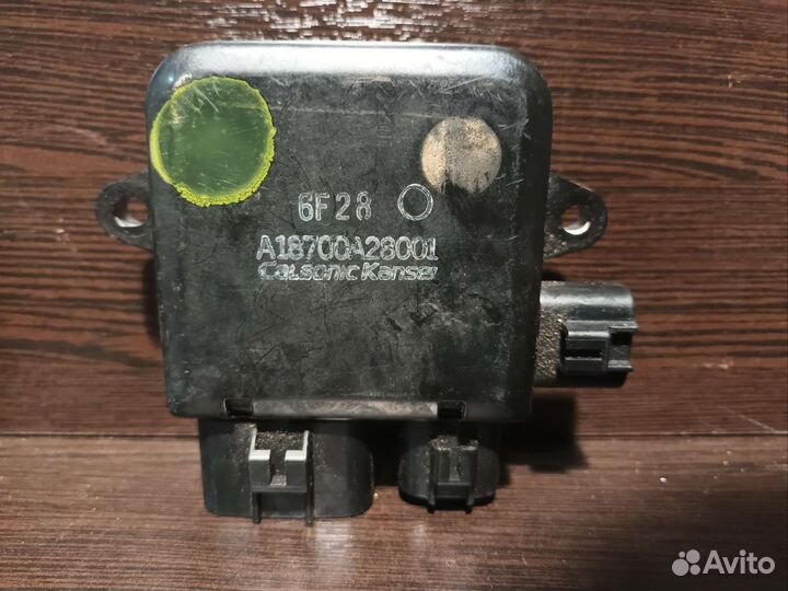 Блок управления вентилятором Mitsubishi Infiniti