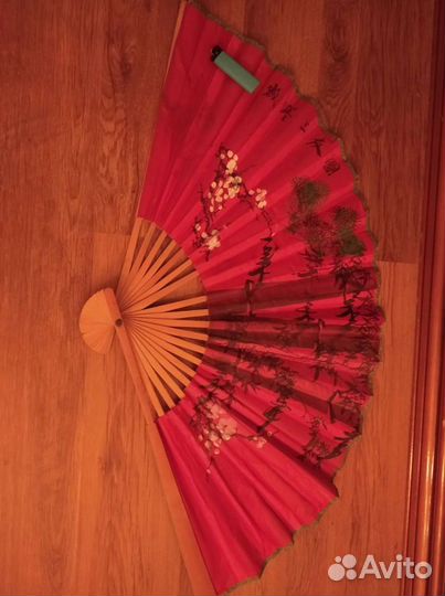 Веер большой бу