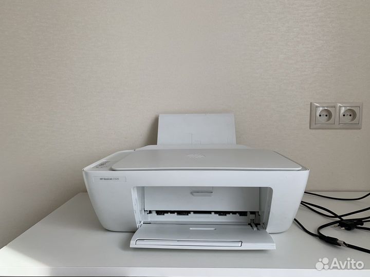 Принтер HP deskjet 2320