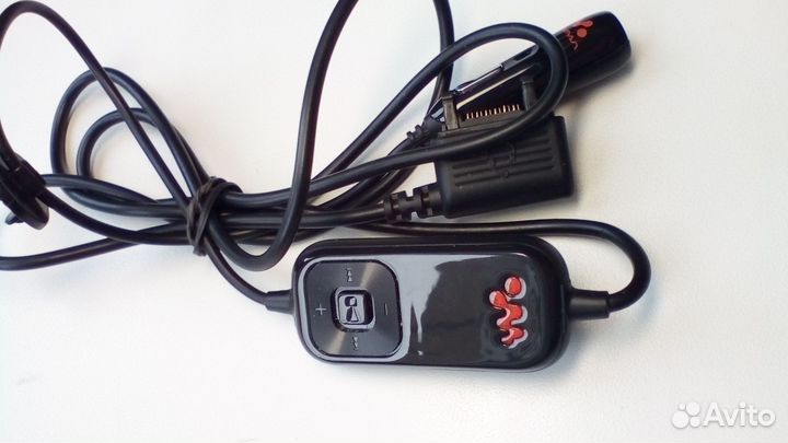 Гарнитура Sony Ericsson walkman