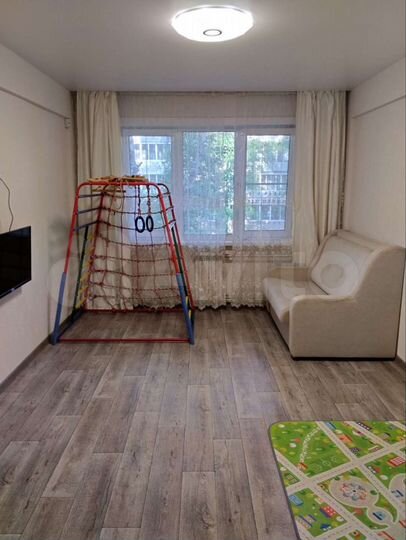 3-к. квартира, 65 м², 3/5 эт.