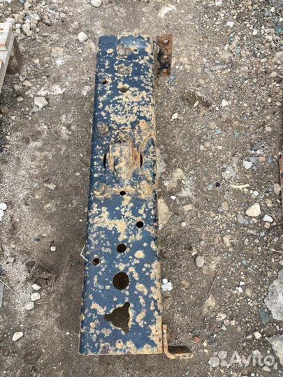 Поперечина задняя с буксировочной серьгой Камаз