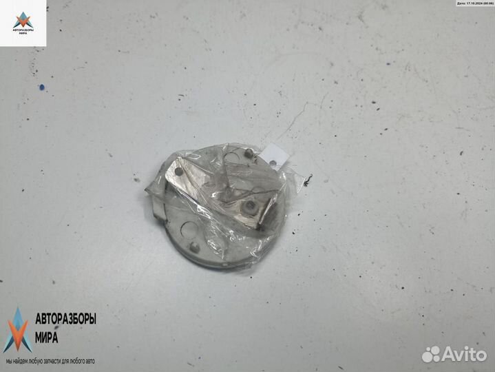 Заглушка (решетка) в бампер Opel Vectra C рест