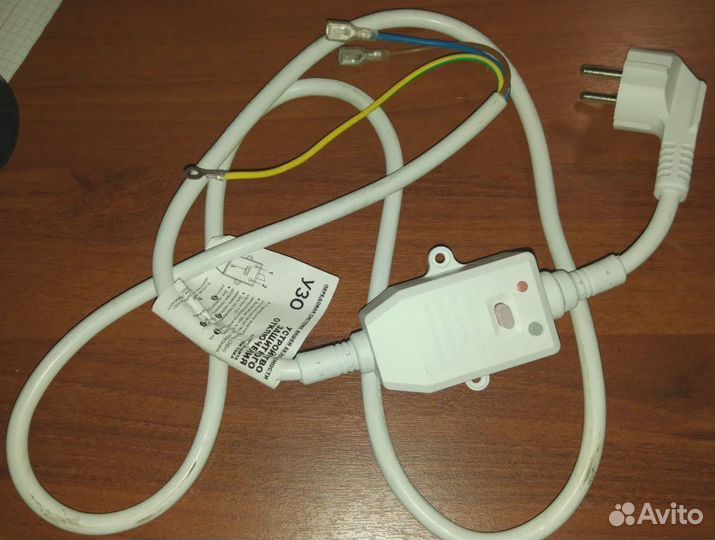 Кабель с узо для в/н, LBY-16 (L-1.1m, 250V,16A), з