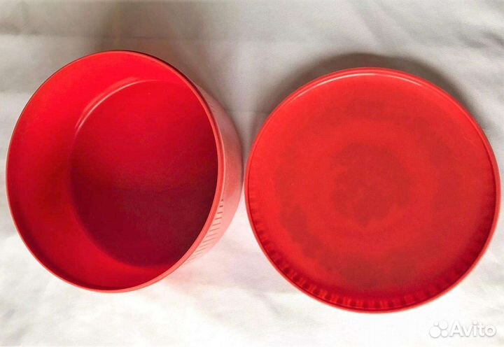 Шкатулка карболитовая «1 мая» СССР