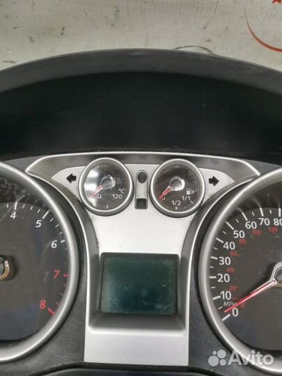 Панель приборов Ford Focus 2 хетчбек 3 двери 2.0