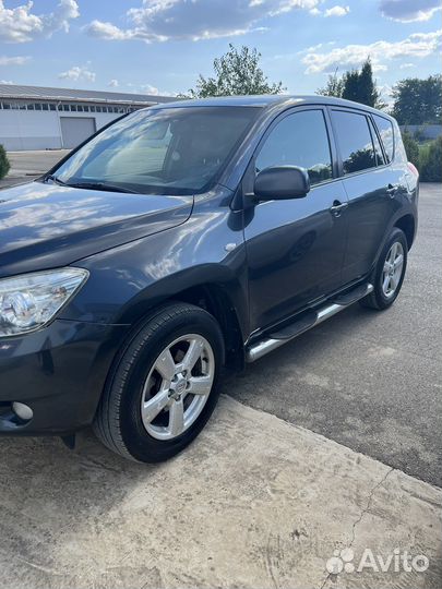 Toyota RAV4 2.0 AT, 2007, 245 000 км