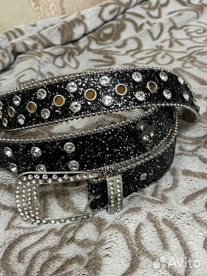 Ремень со стразами черный