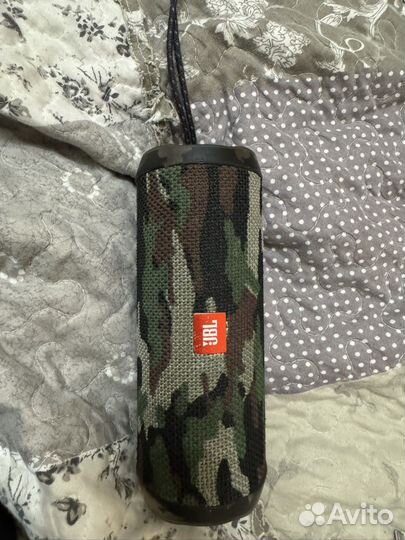 Колонка jbl flip 4