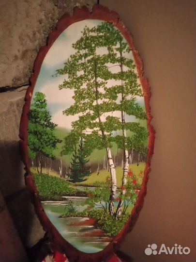 Картина на срезе дерева