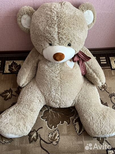 Плюшевый медведь