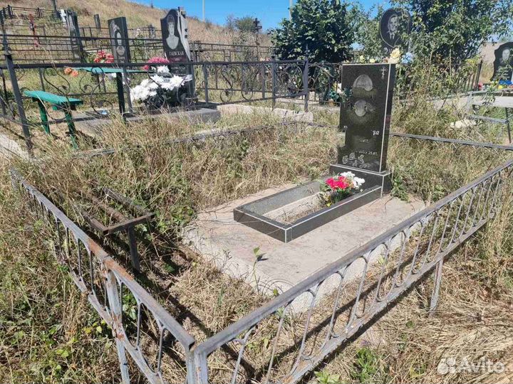 Уборка могил, благоустройство мест захоронения