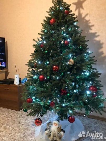 Елка искусственная