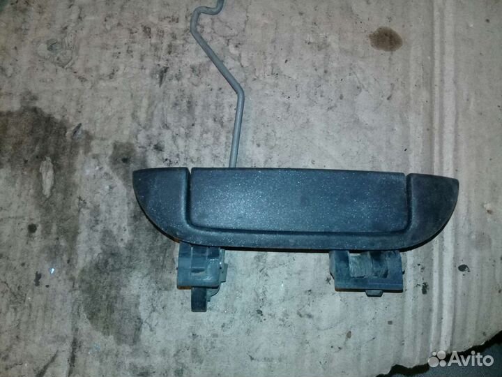 Ручка наружняя передняя левая Nissan AD Y10 1997г