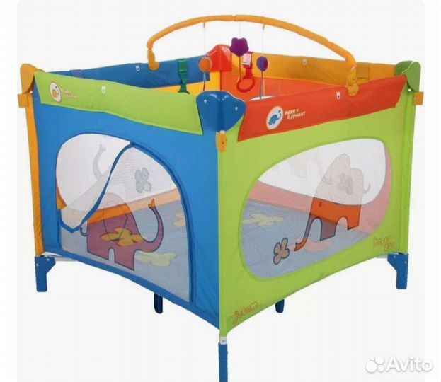 Манеж детский складной