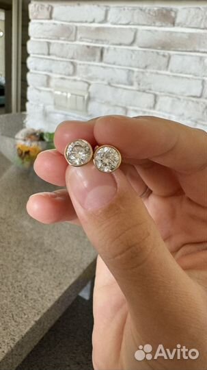 Золотые серьги пусеты