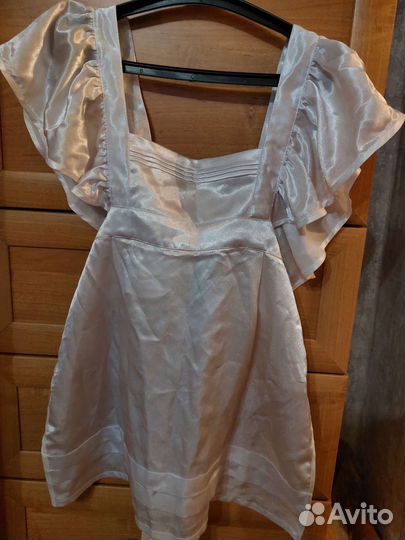 Белый школьный фартук