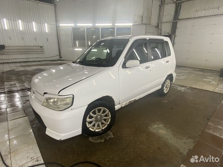 Nissan Cube 1.3 AT, 2001, 100 000 км
